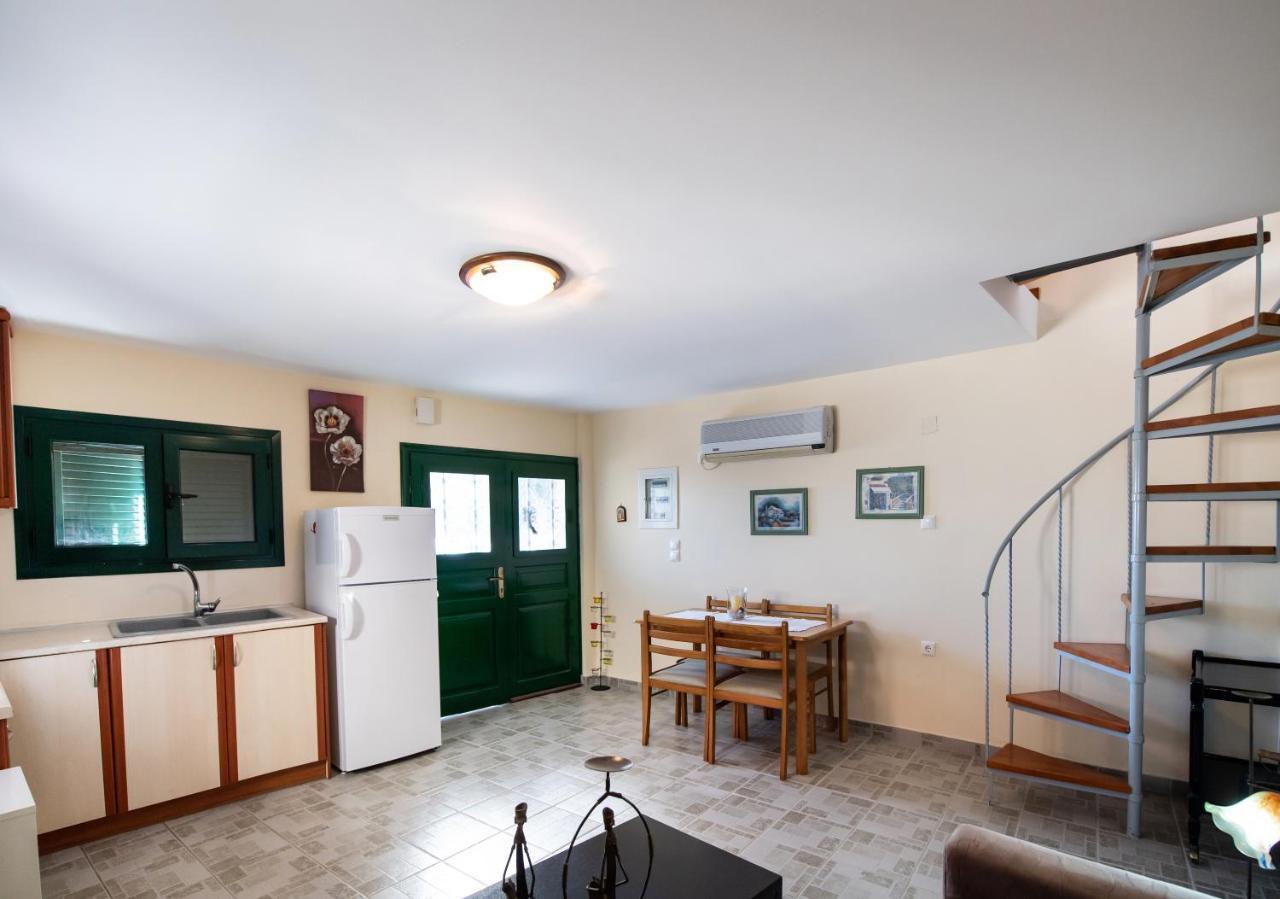 Lefkada Sunset House Villa กาลามิตซี ภายนอก รูปภาพ